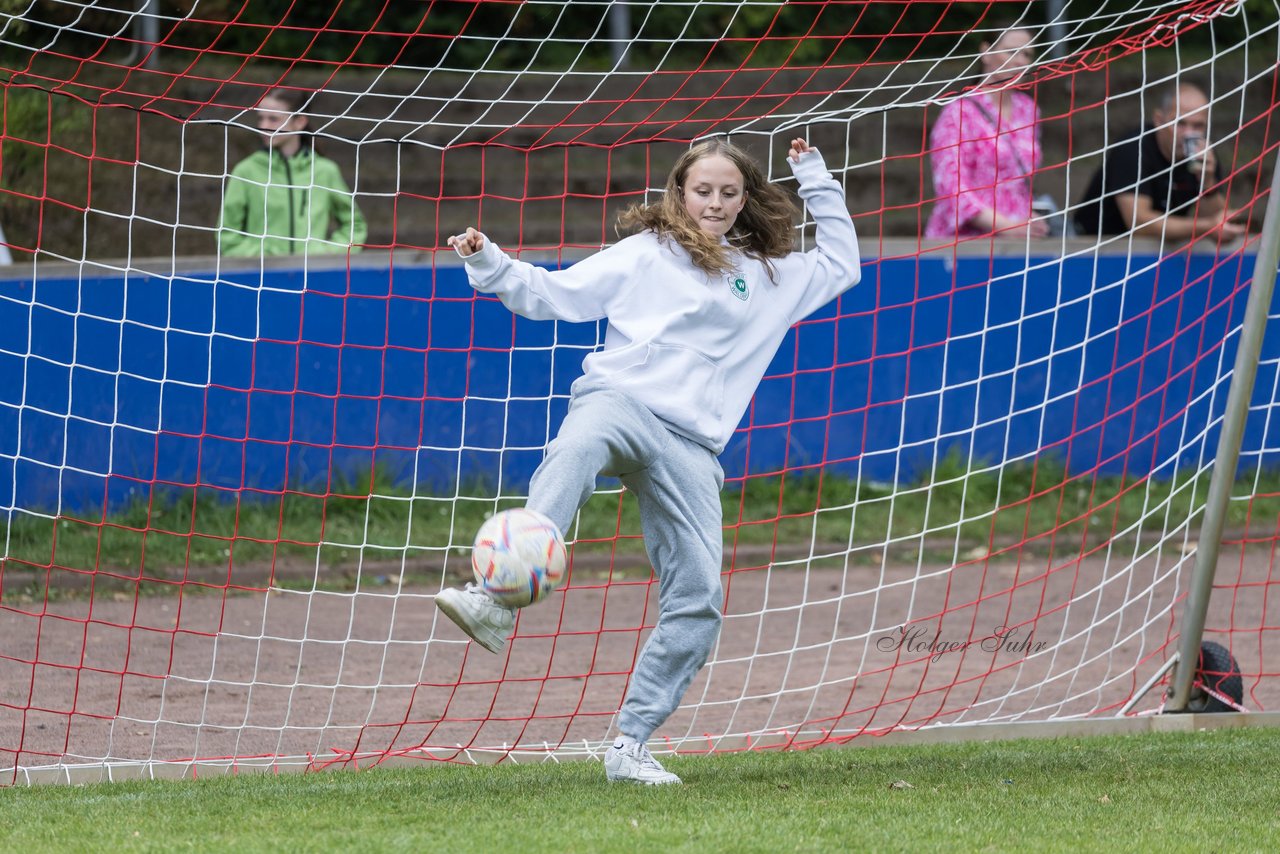 Bild 103 - Loewinnen Cup